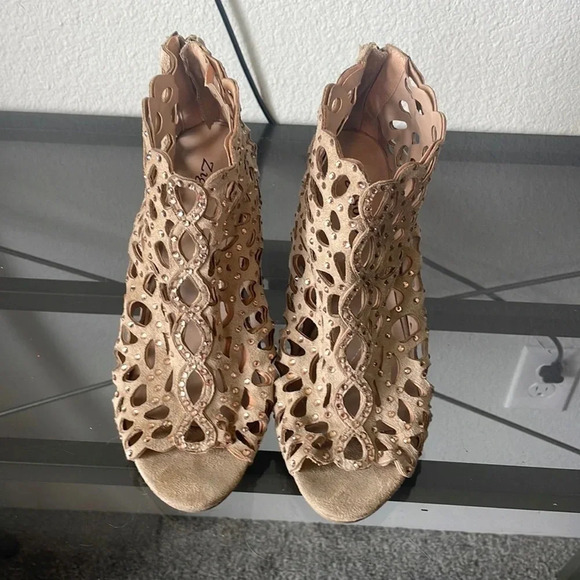 Zigi Soho‎ Duran Caged Heel Heels Size 9.5 - Picture 1 of 8